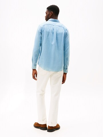 TOMMY HILFIGER Regular fit Button Up Shirt in Blue