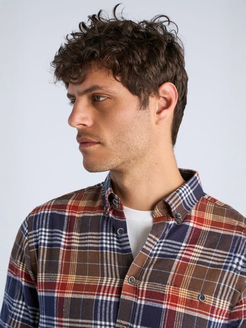Lindbergh - Ajuste regular Camisa en marrón