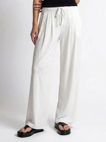 MixRay Wide leg Broek 'Hose' in Wit: voorkant