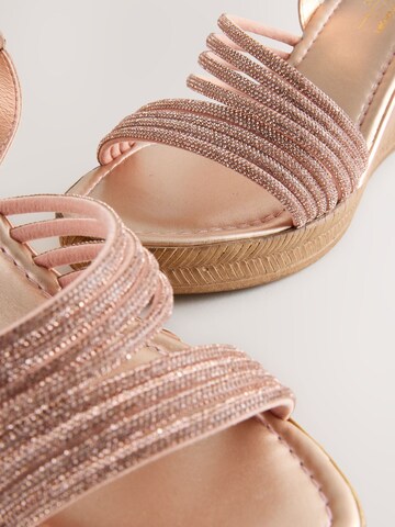 Next Páskové sandály – pink