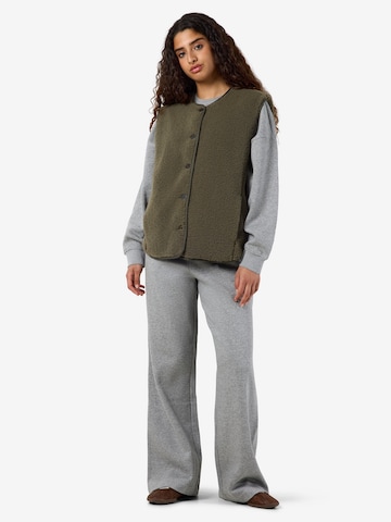 Noisy may Vest 'NMAVALON' in Green