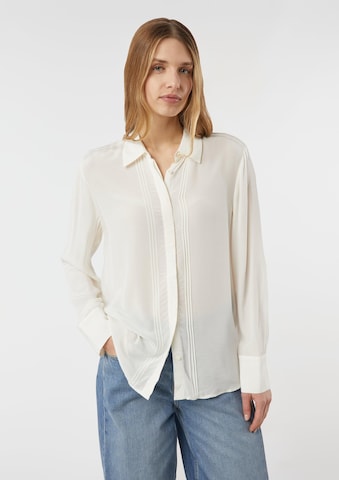 Chemisier COMMA en beige : devant