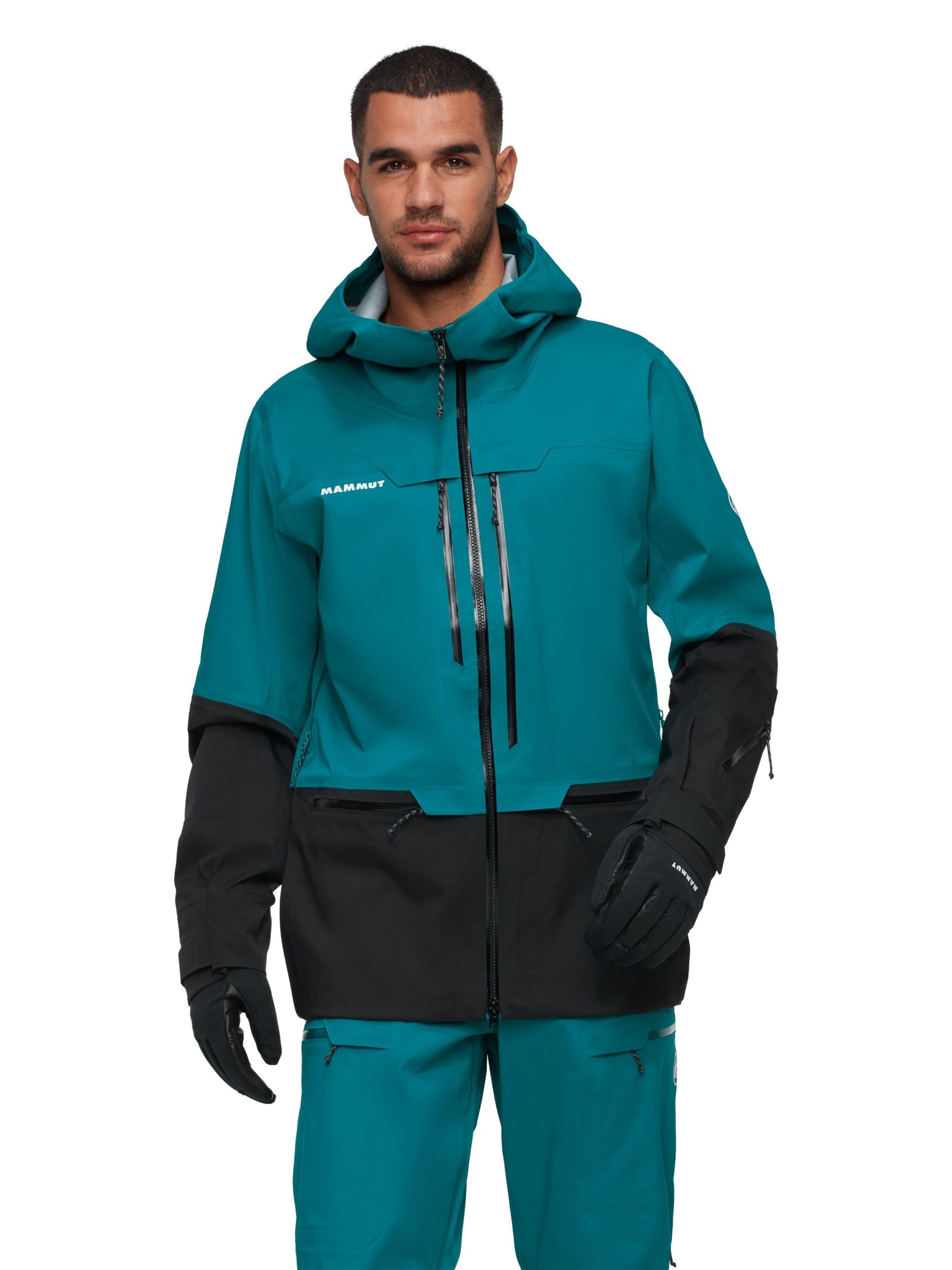 MAMMUT Outdoor jacket in Green: front