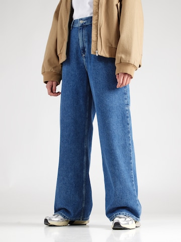 Carhartt WIP Loose fit Jeans in Blue: front