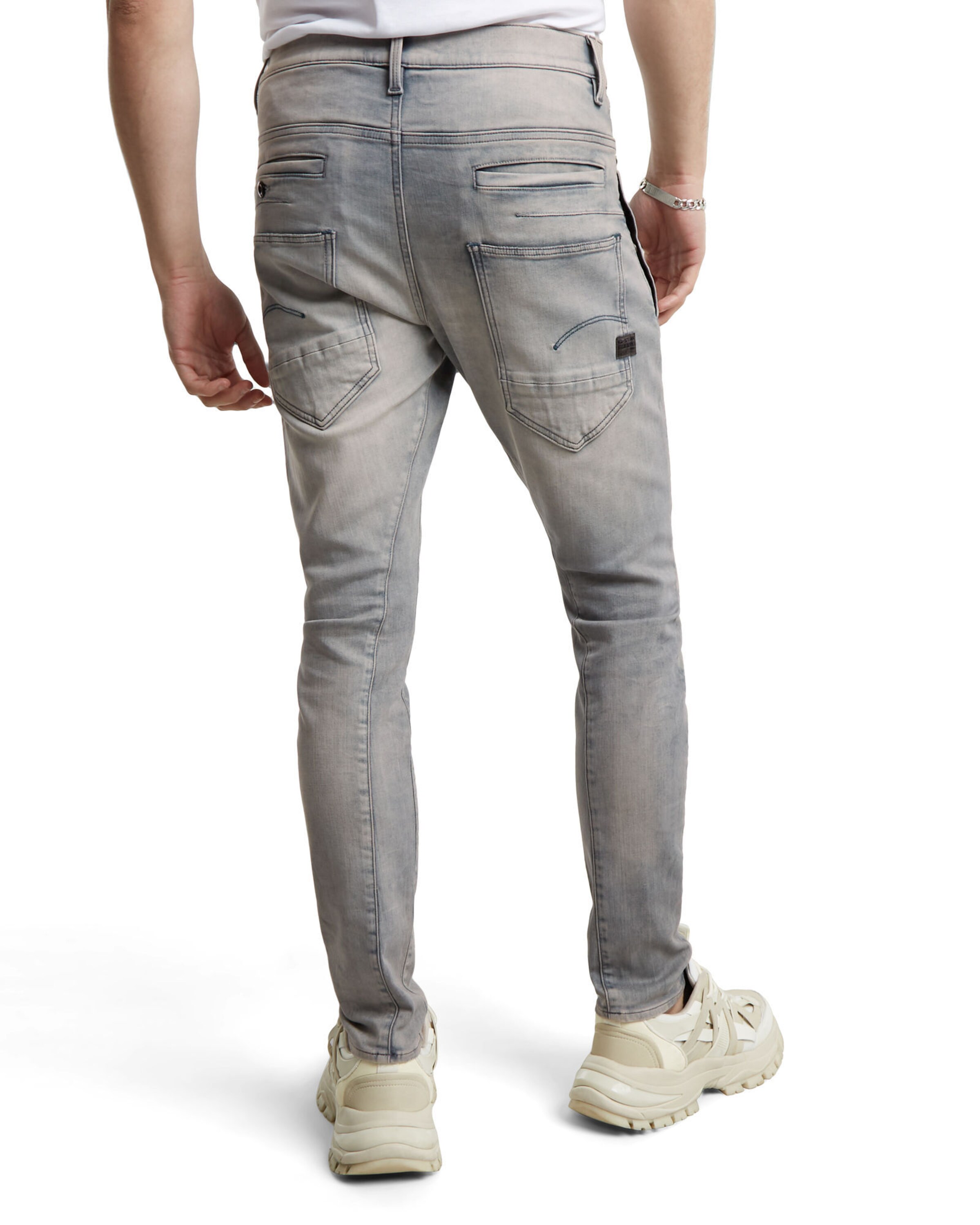 G-STAR Slimfit Jeans 'D-Staq' in Grau