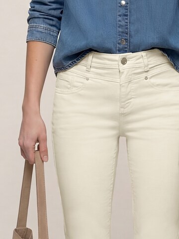 STREET ONE Bootcut Jeans 'Style Blaire' in Beige