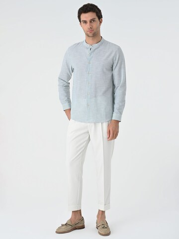 Antioch Regular fit Button Up Shirt in Green