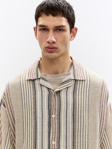 Pull&Bear Comfort Fit Košeľa - Hnedá