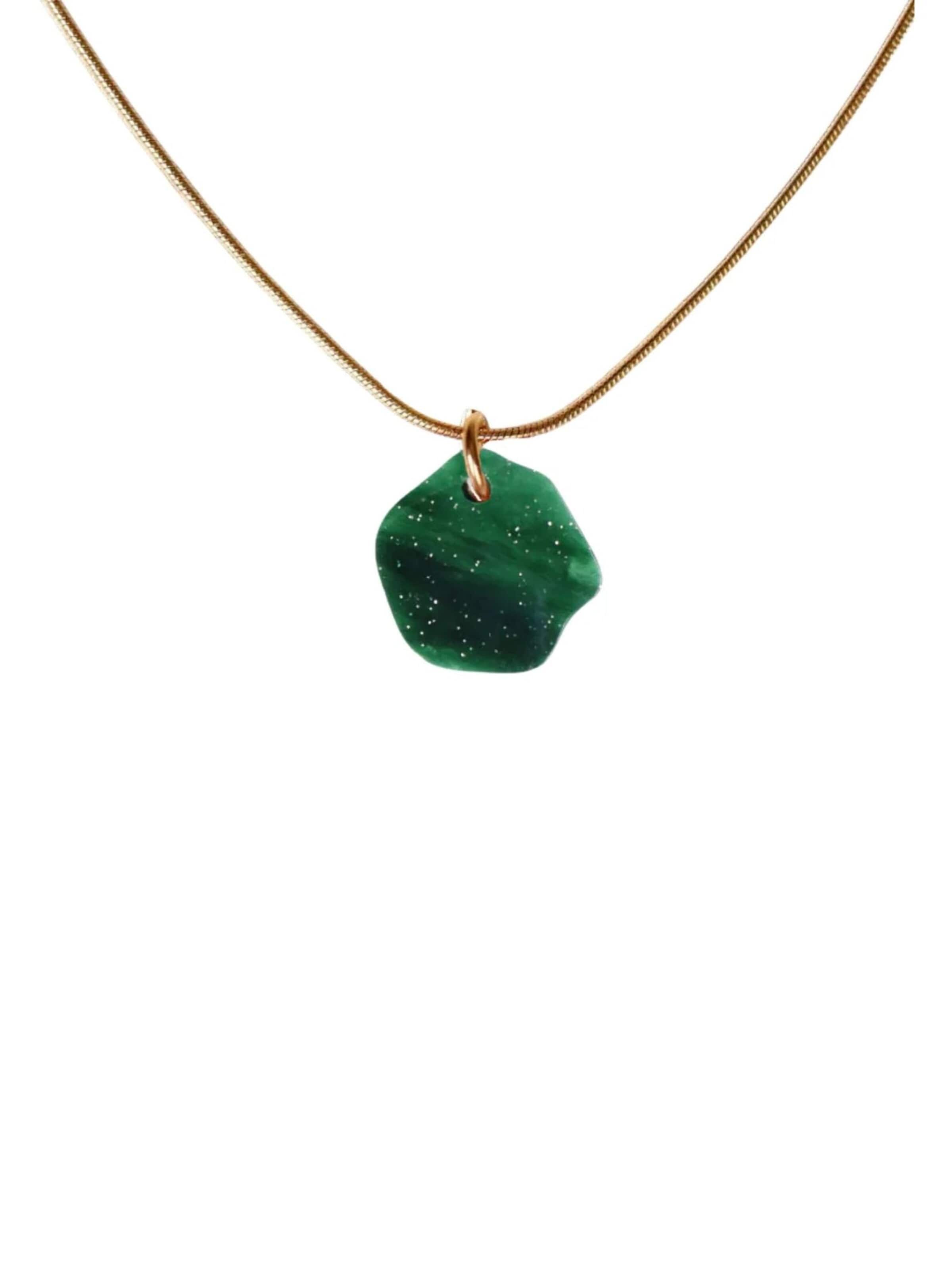 Fräulein Wunder - Colar 'Acetat Alice Gold' em verde