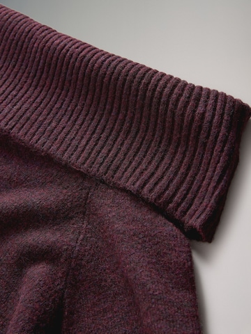 The Set Sweater in Red