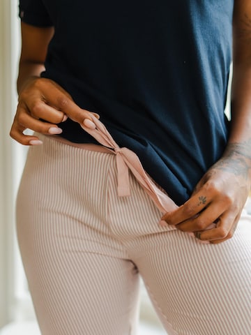 By Louise Pajama 'Essential Capri' in Blue