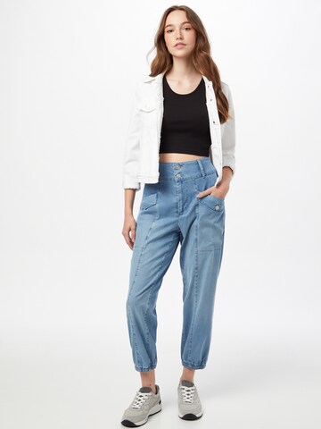 Effilé Jeans cargo 'RICH KIRA' MAC en bleu