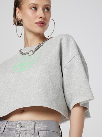 VIERVIER Sweatshirt 'Lina' in Grau