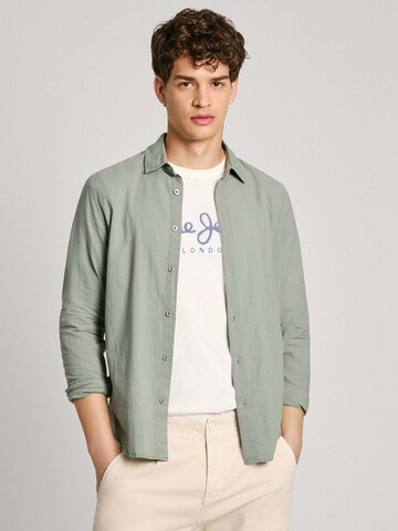 Coupe regular Chemise 'Marcel' Pepe Jeans en vert : devant