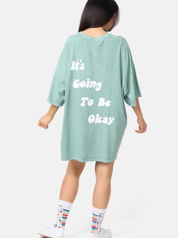 Worldclassca Oversized Shirt in Green: front