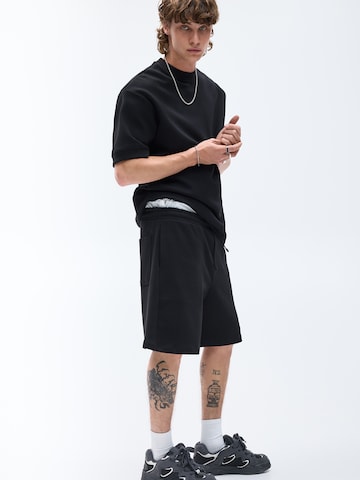 Pull&Bear Loosefit Kalhoty – černá
