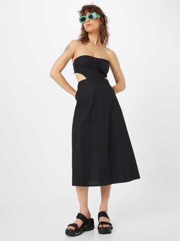 Monki Kleid in Schwarz