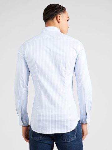 TOMMY HILFIGER - Slim Fit Camisa em azul