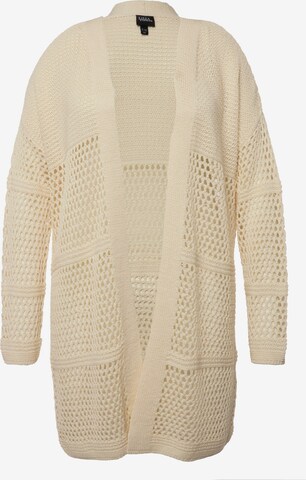 Ulla Popken Gebreid vest in Beige: voorkant