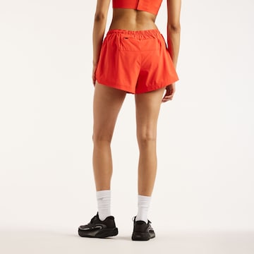 new balance - regular Pantalón deportivo 'RC Essential 3' en naranja