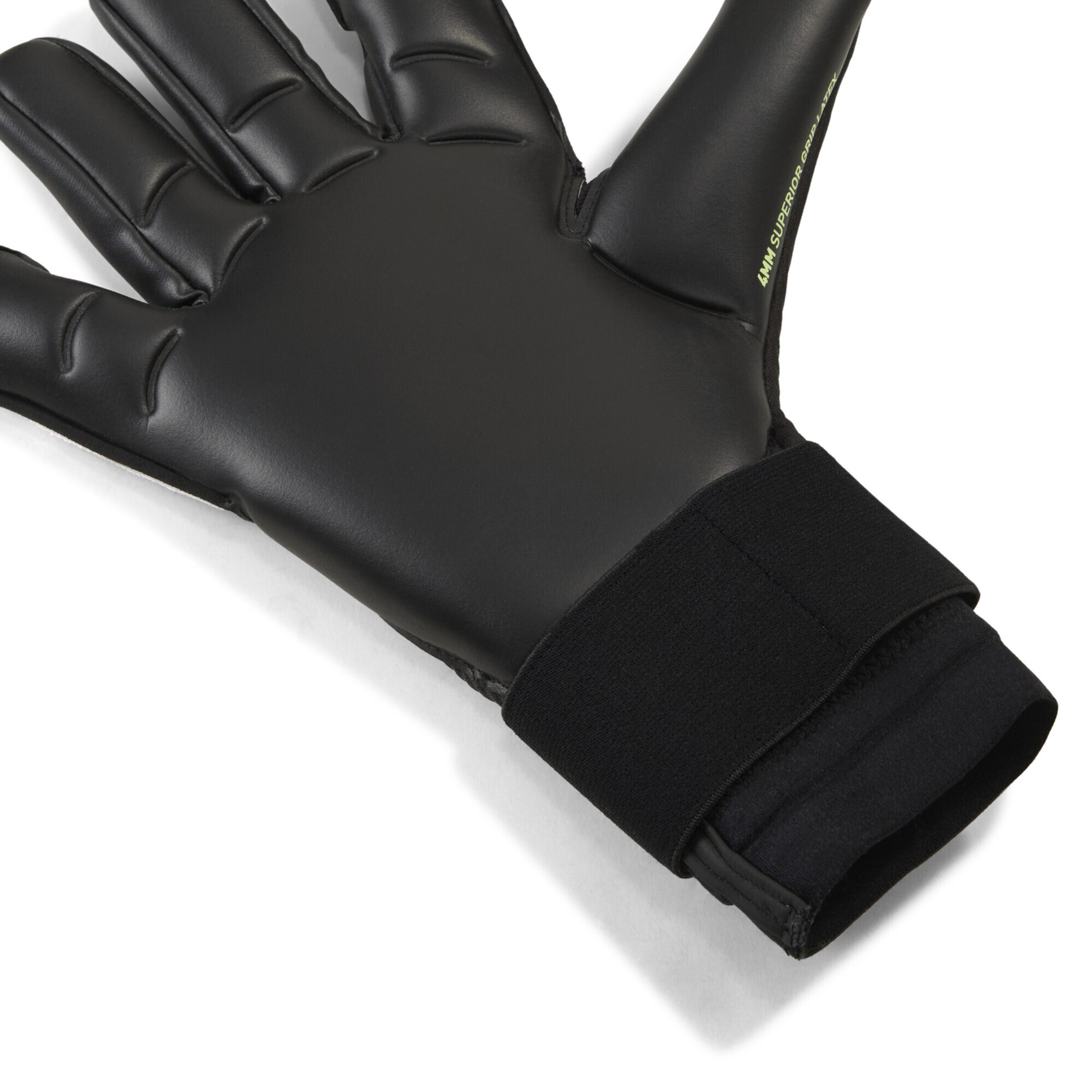 PUMA Sporthandschoenen 'Ultra Ultimate' in Zwart