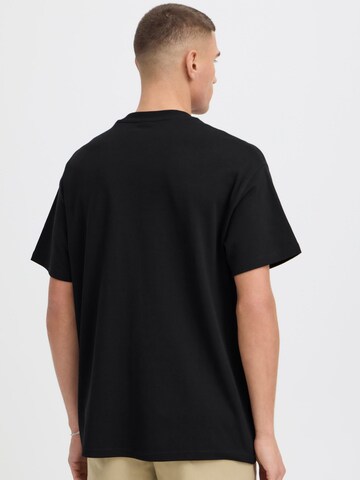 Tricou 'Danton' de la !Solid pe negru