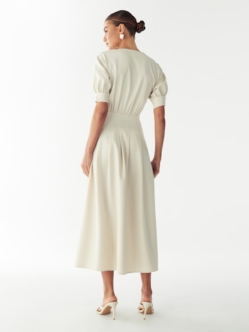 Willa Dress 'Bea' in Beige: back