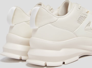 Pull&Bear Platform trainers in White