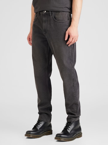 Redefined Rebel Loosefit Jeans 'Manchester' in Zwart: voorkant