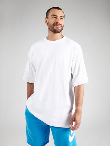 Nike Sportswear Shirt 'ESSNTL' in White: front