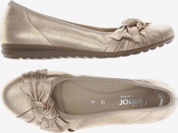 GABOR Flats & Loafers in 38 in Gold: front