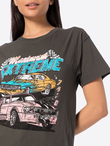 Nasty Gal T-Shirt in Grau