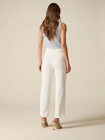 oltre Regular Pants in White