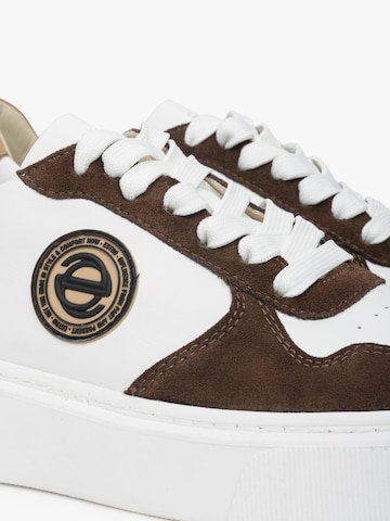 Estro Sneakers laag '09-2970' in Bruin