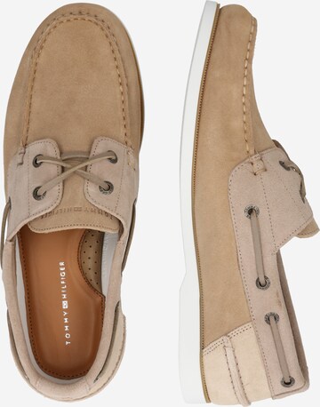 TOMMY HILFIGER Mokassin in Beige