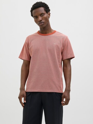 T-Shirt 'JPRBlualves' Jack & Jones Premium en rouge : devant