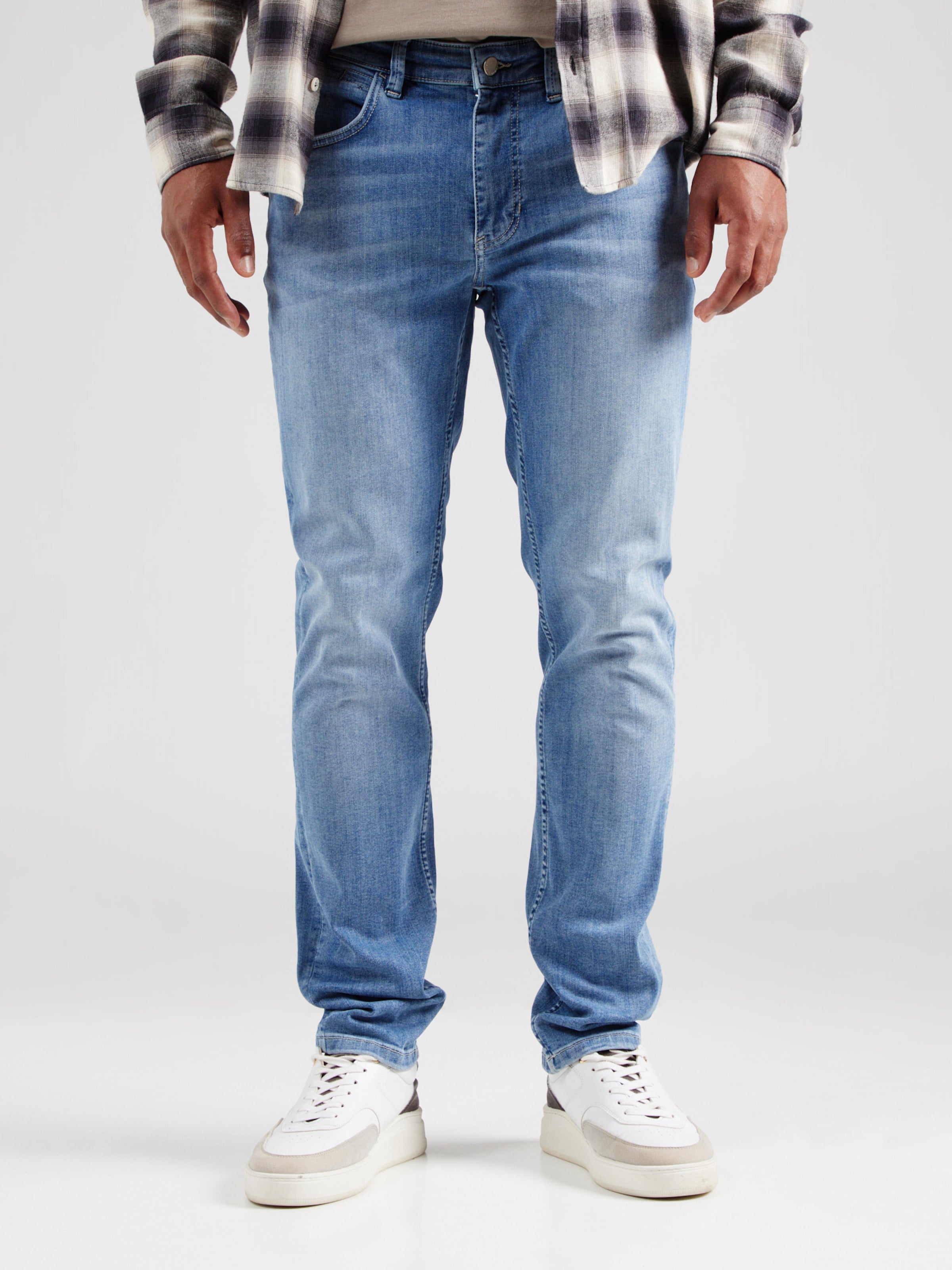 Casual friday jeans hot sale