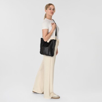 Campomaggi Shopper 'Kura' in Schwarz