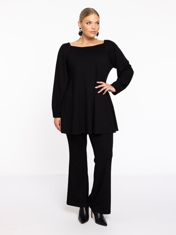 Bootcut Pantalon YOEK en noir