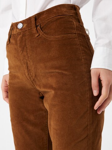 Skinny Pantaloni di TOMMY HILFIGER in marrone