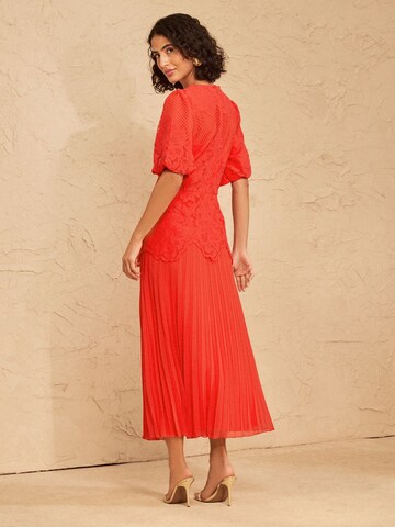 Robe love & roses en rouge