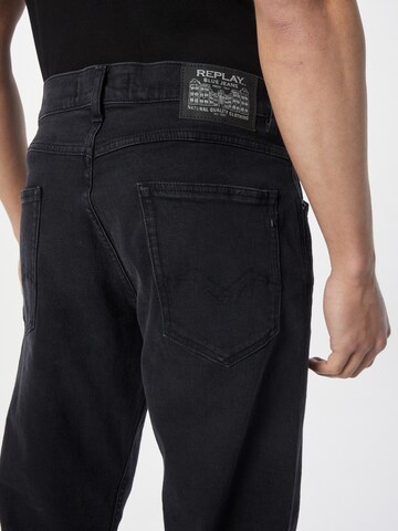 REPLAY Regular Jeans 'SANDOT' in Black