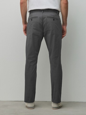 Next - Slimfit Pantalón chino en gris