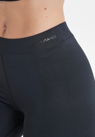 ENDURANCE Skinny Sportshorts 'Metry' in Schwarz