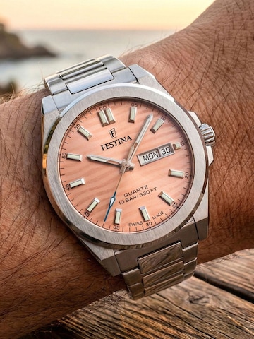 Montre à affichage analogique 'Date watch Classic Steel Swiss Made' FESTINA en marron
