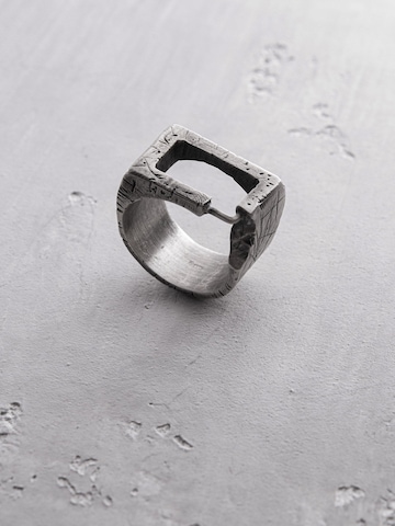 REYTEL Ring 'VINDU' in Silver: front