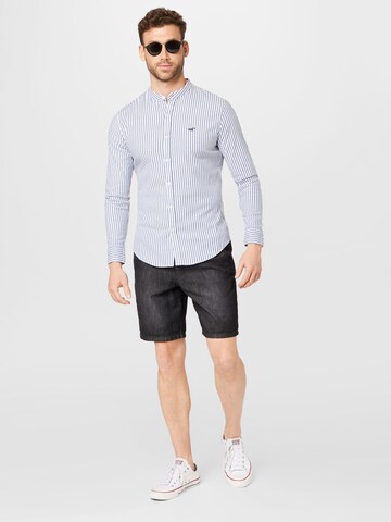 Slim fit Cămașă de la HOLLISTER pe albastru