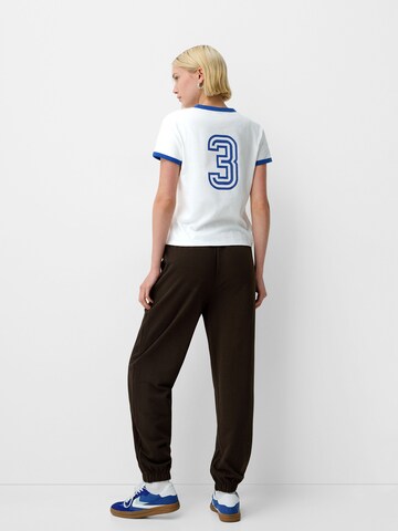 Bershka Tapered Trousers in Brown