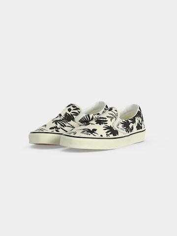 VANS Trampki slip on 'CLASSIC' w kolorze czarny