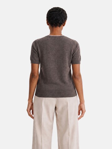 Dine'n'Dance Shirt in Bruin: terug